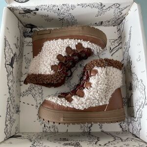 Banana Republic Kids Brown and Cream Snow Boots